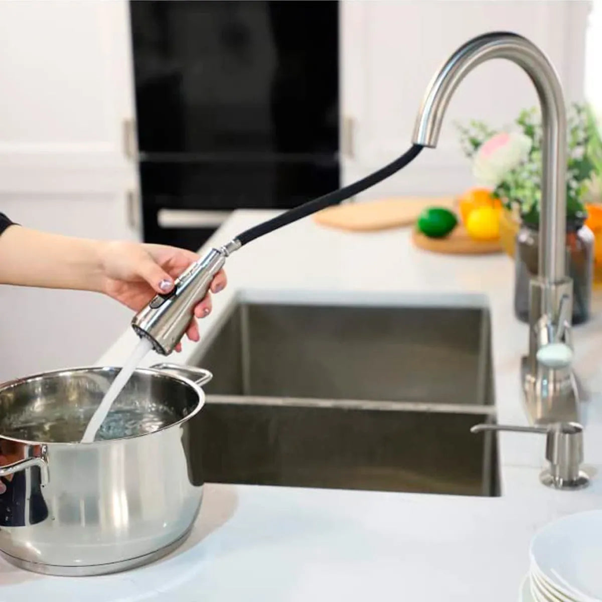 Grifos de agua de salida de 3 EN 1, Lava Copas Automático Para Bachas De Cocina, Boquilla Repuesto Llave Monomando Extraíble, Fregadero de la cocina Grifo estante